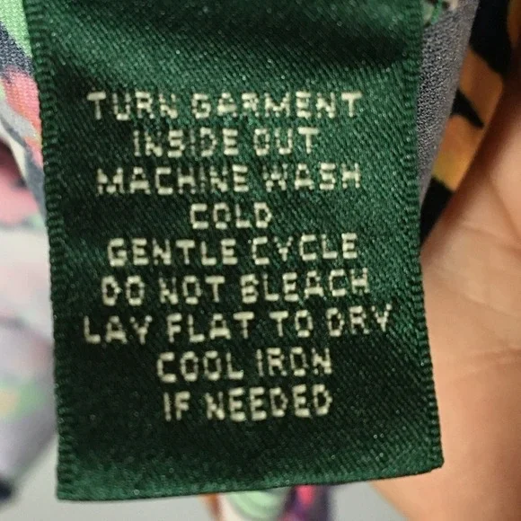 Lauren Ralph Lauren‎ Bright Floral Suplice Drapey Moc Wrap Midi Dress - Picture 7 of 7